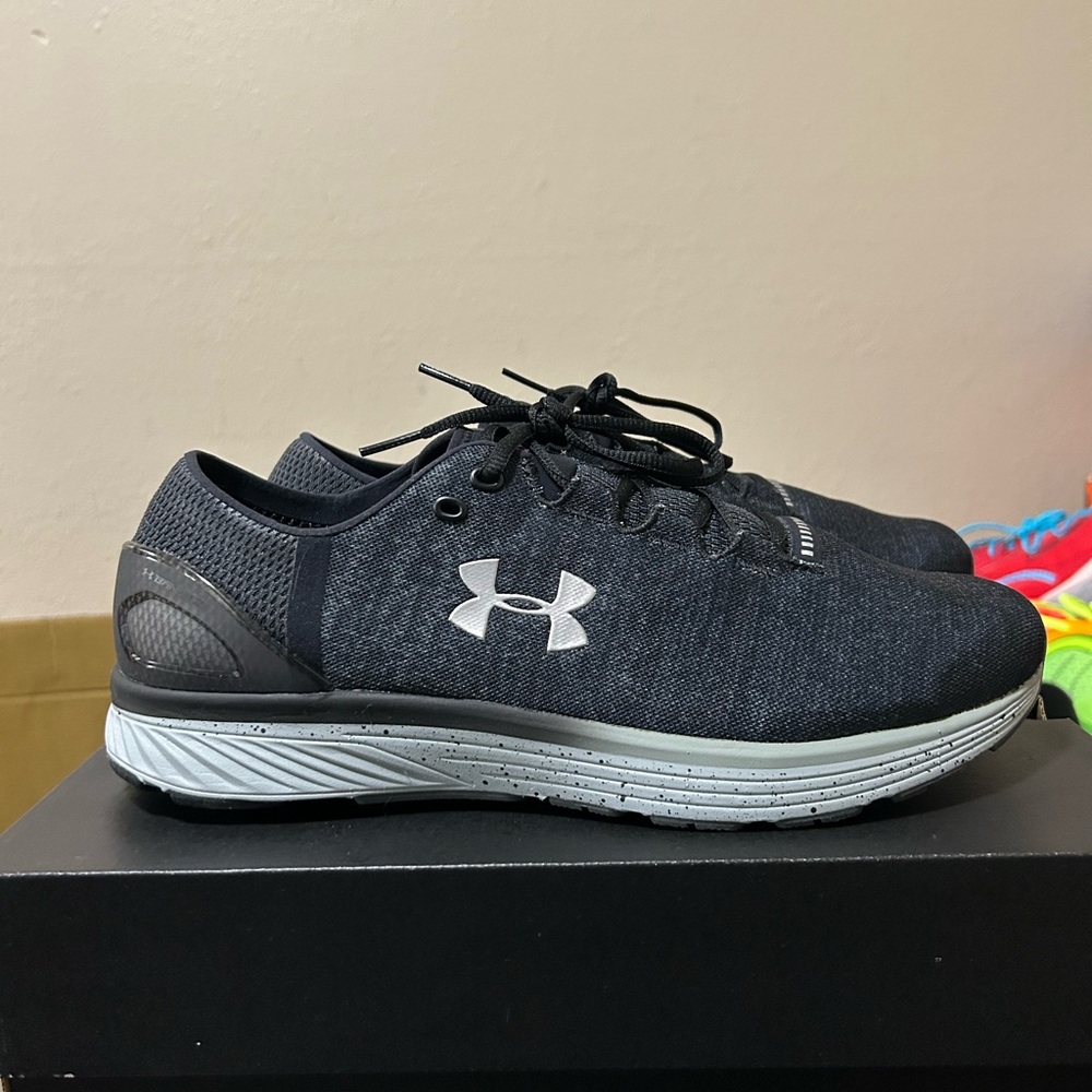 UNDER ARMOUR CHARGED BANDIT 3'STEALTH GREY SIZE 12 4E Wide Brand New - Picture 5 of 8